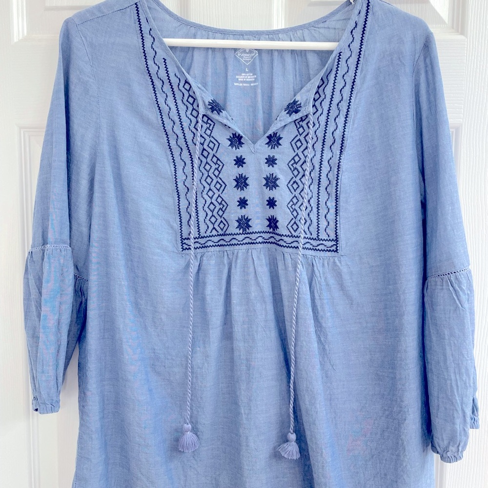 Lightweight flowy top